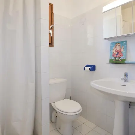 Three-bedroom Holiday In * Cervione
